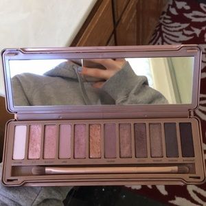 Eyeshadow platte, ON HOLD